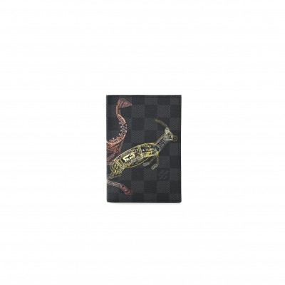 LOUIS VUITTON DAMIER GRAPHITE STAMPS PASSPORT COVER OLIVE N64604 (14*10*2.5cm)